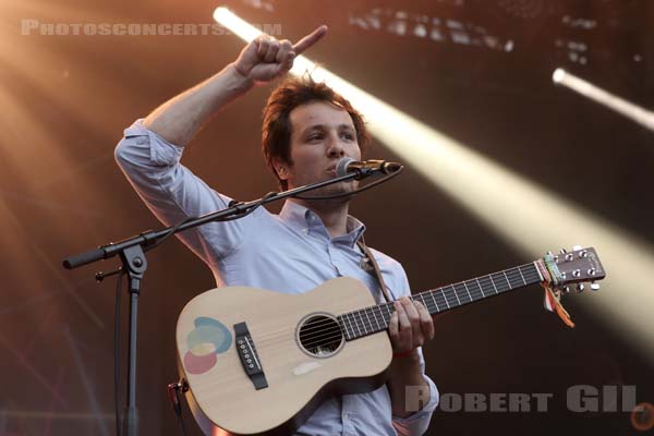 VIANNEY - 2016-07-21 - PARIS - Parvis de l'Hotel de Ville - 